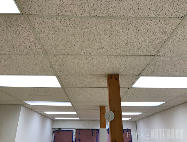 Old Dated Ceiling Tile No Problem, Best Way To Remove Stains From Ceiling Tiles